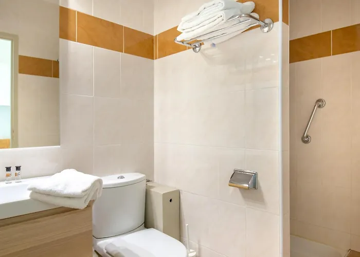 Climatise 2/3 P. Proche Et Commerces - Fr-1-466a-55 Апартаменты *
